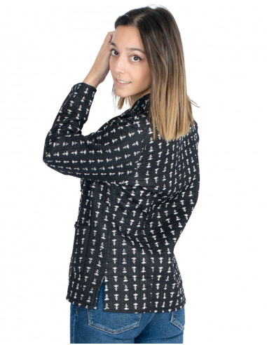 chaqueta-reversible-corta-negra-hippie-chic