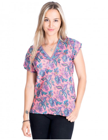 blusa-estampada-rosa-pequeñas-mangas