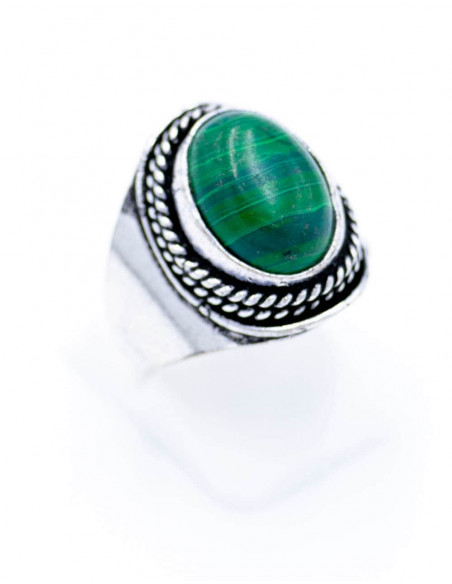 anillo-plateado-piedra-mineral-verde