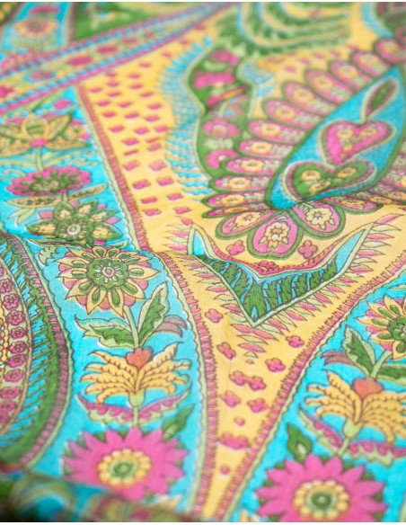 pañuelo-bufanda-seda-verde-estampado