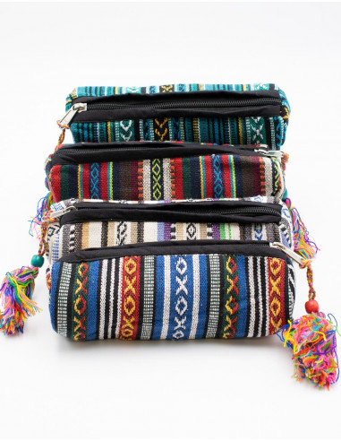 estuche-cilindrico-colorido-con-pompon