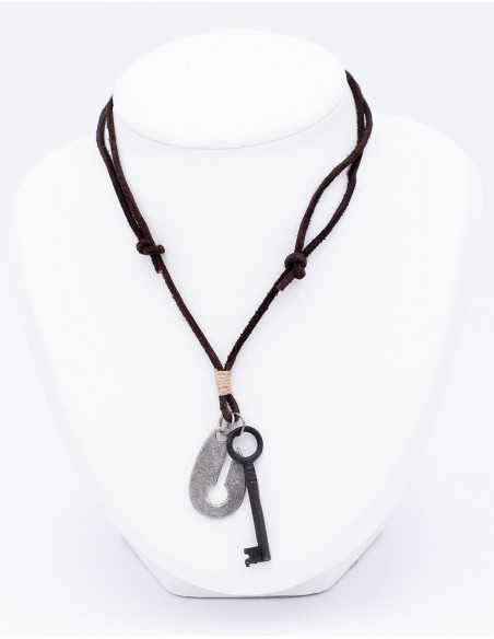 collar-hippie-cuero-con-dije-llave