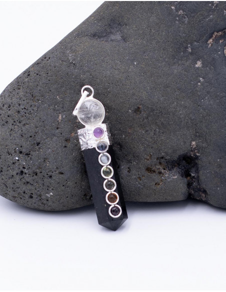 dije-octogonal-onix-con-7-chakras