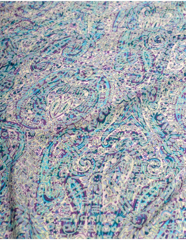tela-seda-suave-buena-caida-estampado-celeste