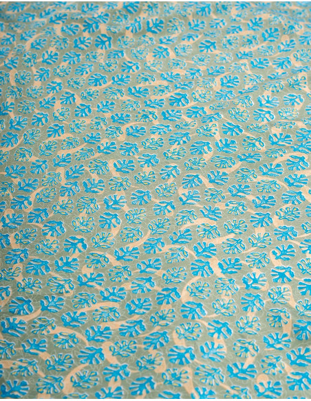 seda-suave-al-tacto-estampada-verde