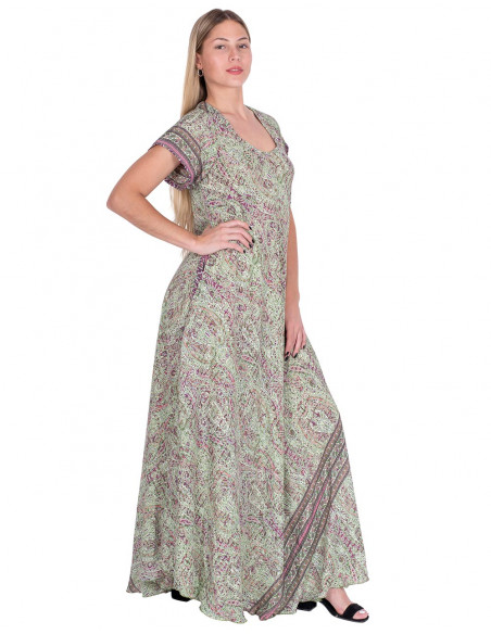 vestido-largo-y-amplio-seda-verde