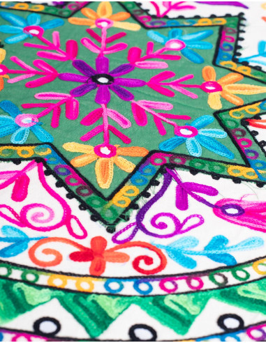 tapiz-diseños-unicos-bordados-a-mano-estrella