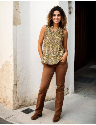 camiseta-verano-amarilla-estampado-paisley