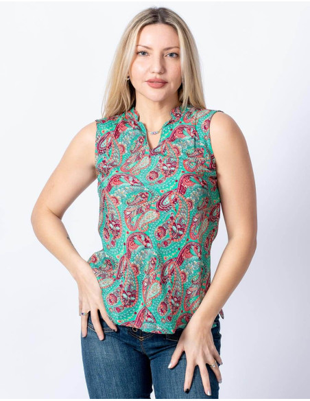 camiseta-basica-mujer-verde-estampado-rojo