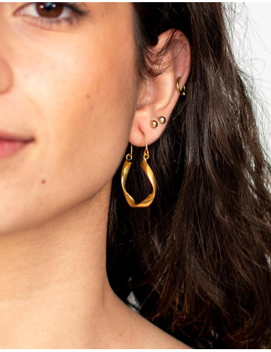 Handcrafted golden brass earrings – Unique Kimago design