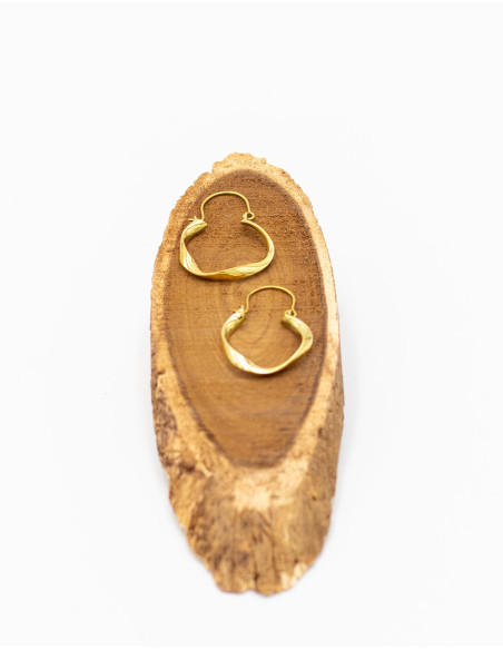 Handcrafted golden brass earrings – Unique Kimago design