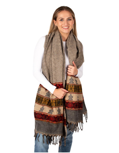 Large multicolored handmade shawl | Kimago