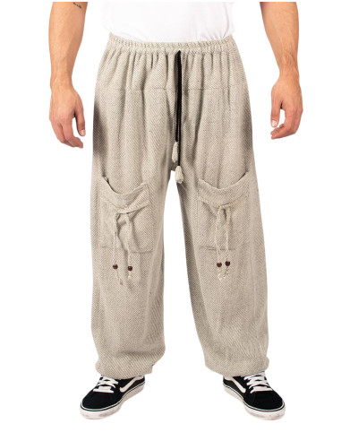 pantalon-grueso-cordon-ajustable-comodo