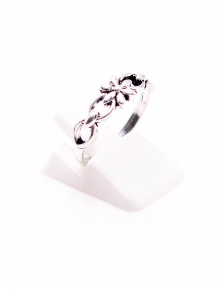Ethnic silver ring