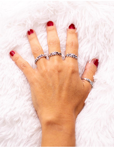 Ethnic silver ring