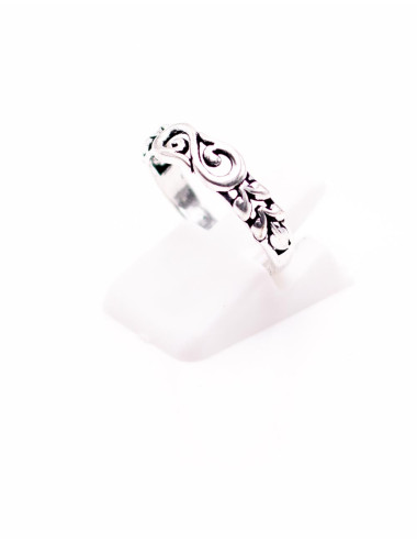 Silver spiral ring