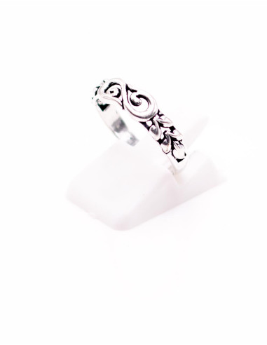 anillo-plateado-espiral-artesanal-india-laton