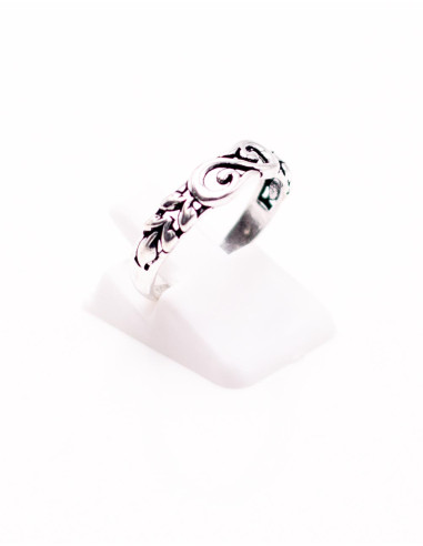 Silver spiral ring