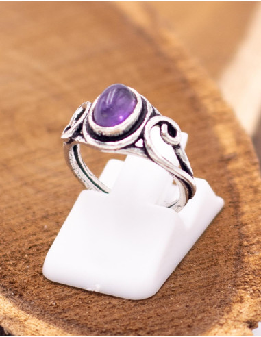 anillo-etnico-piedra-mineral-laton-tallado