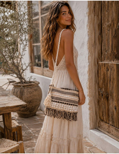 bolso-artesanal-indio-flecos-pompones